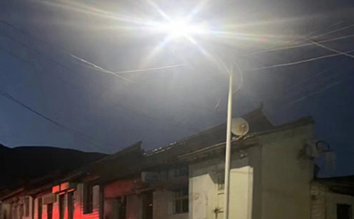 农村院子里最适合的金塔太阳能路灯亮度与安装要点 农村院子里最适合的金塔太阳能路灯亮度与安装要点