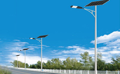农村道路装金塔太阳能路灯选多大瓦数实测 农村道路装金塔太阳能路灯选多大瓦数实测